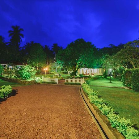 Thalpe Walawwa Heritage Villa Unawatuna Extérieur photo