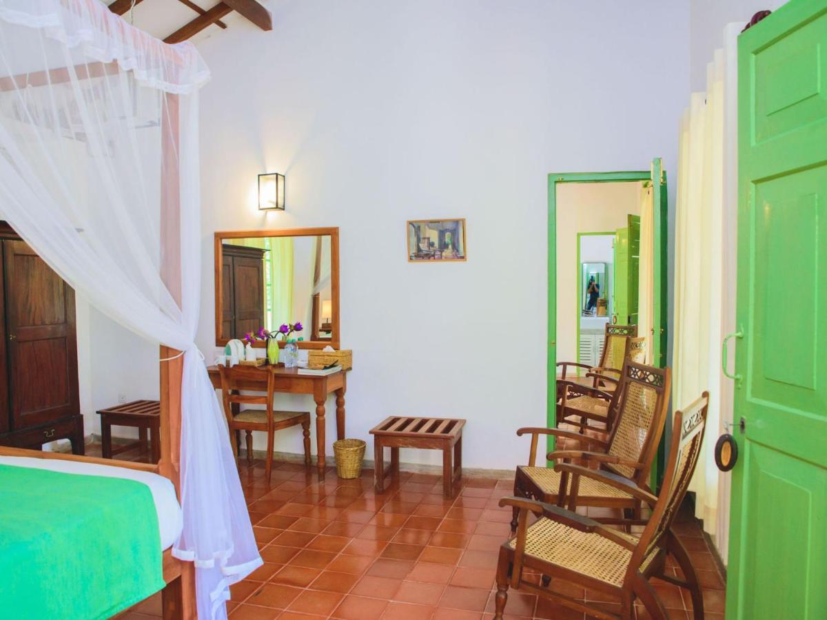 Thalpe Walawwa Heritage Villa Unawatuna Extérieur photo