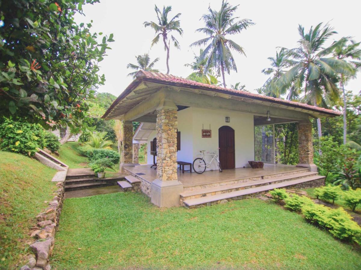 Thalpe Walawwa Heritage Villa Unawatuna Extérieur photo