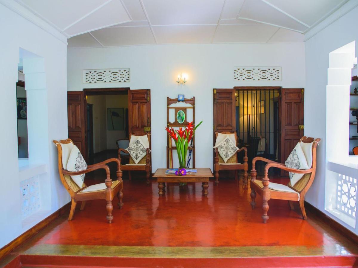Thalpe Walawwa Heritage Villa Unawatuna Extérieur photo